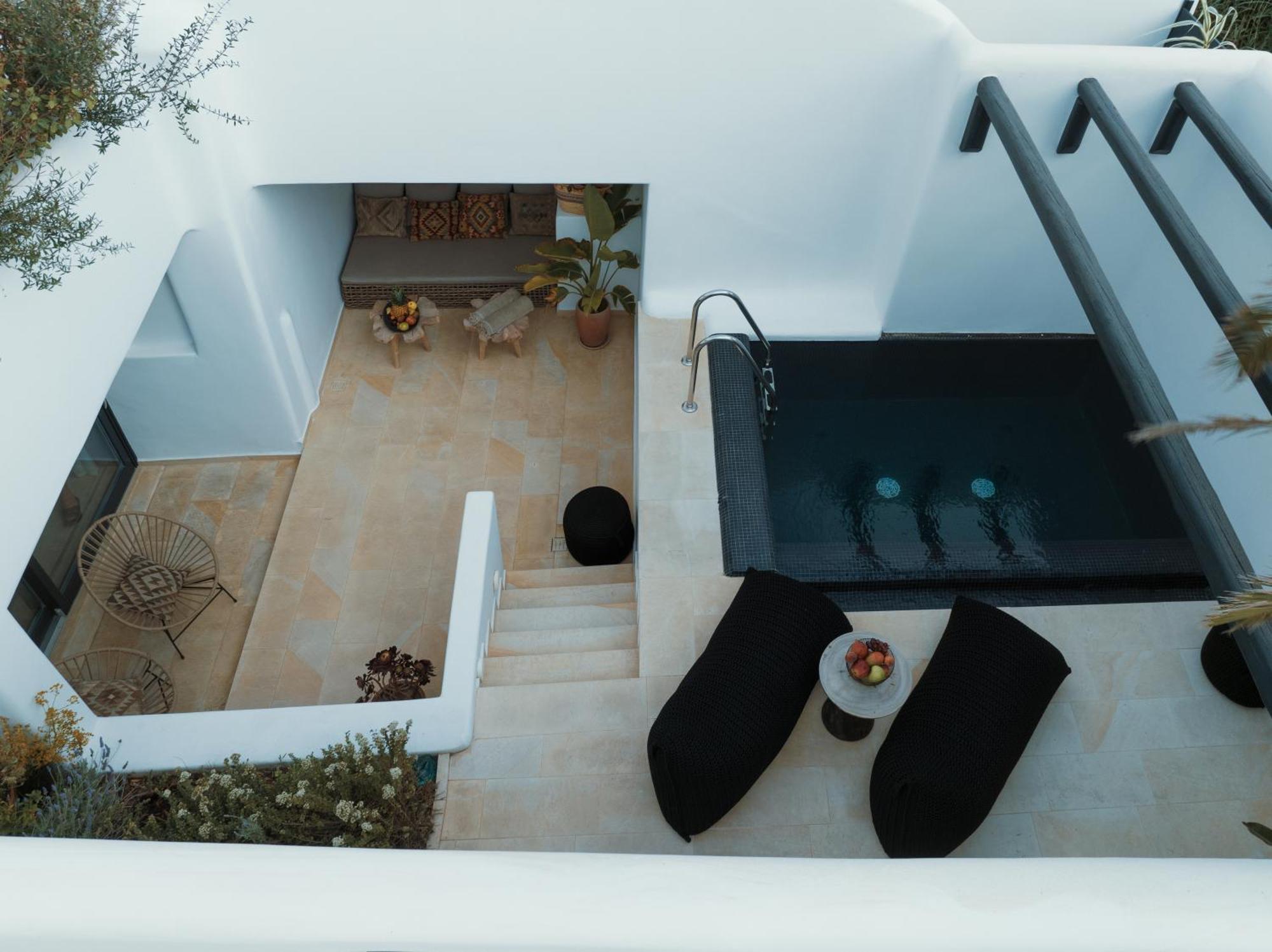 Friends & Family 2 Bedroom Suite Private Pool